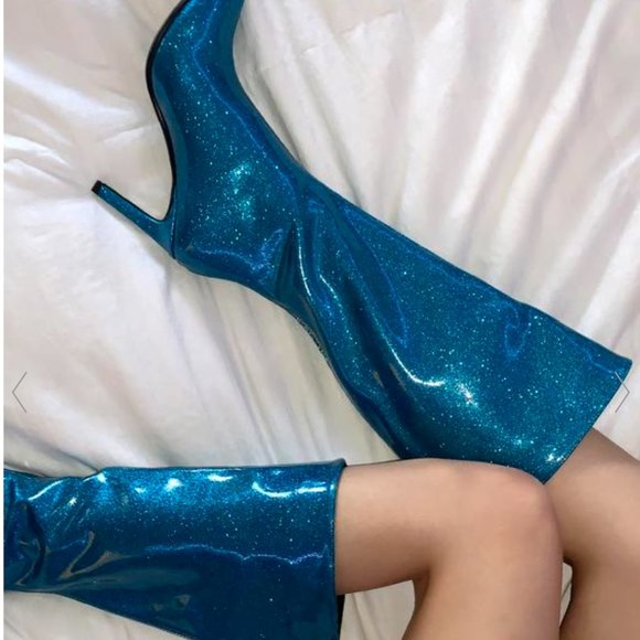 ONE NIGHT ONLY STILETTO BOOTS - Picture 2 of 6